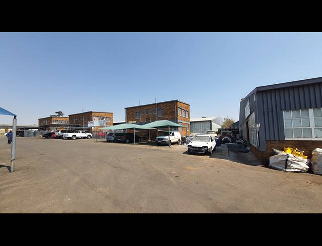 285M² WAREHOUSE TO LET IN SPARTAN